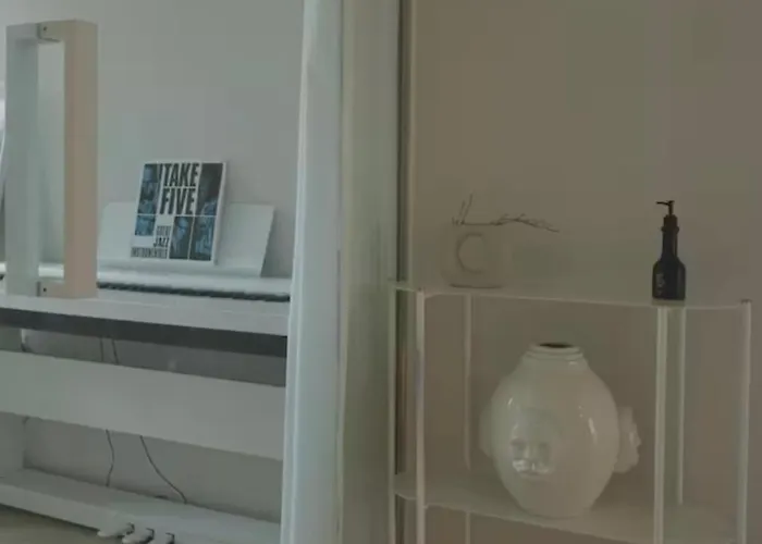 Seongsu 10 Minutes, K-architectural Designers' Unique House Apartment